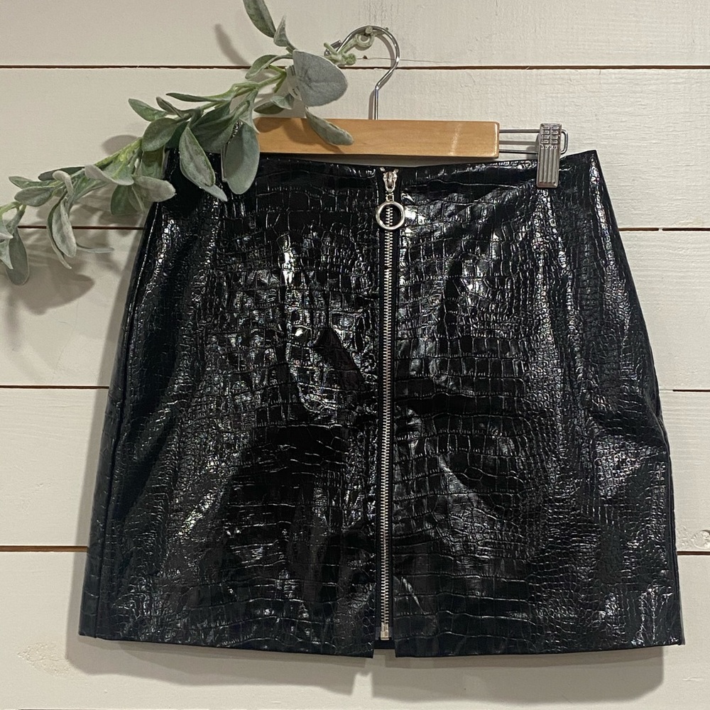 Black Snake Print faux Leather Mini Skirt